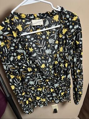 Universal Thread Black Floral Wrap Top with Yellow & Light Blue Botanicals